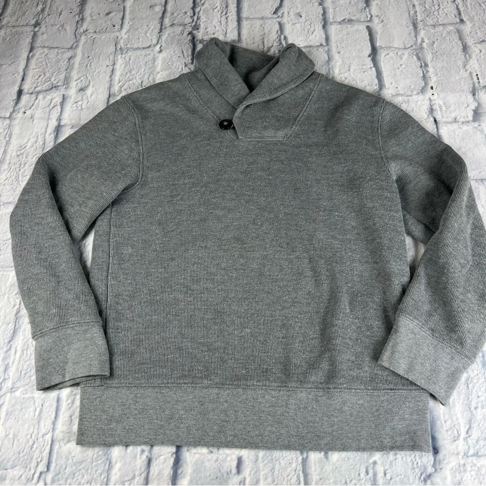 Gap size large 10/11, gray sweater